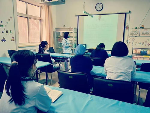 以學(xué)促干 精進(jìn)技能——業(yè)務(wù)培訓(xùn)助力服務(wù)水平提升