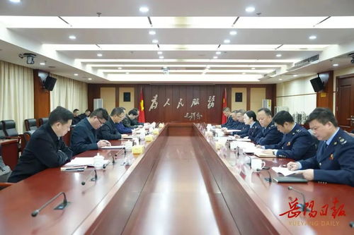 謝衛江調研市稅務局 發揮稅收穩固財源作用 積極服務岳陽高質量發展